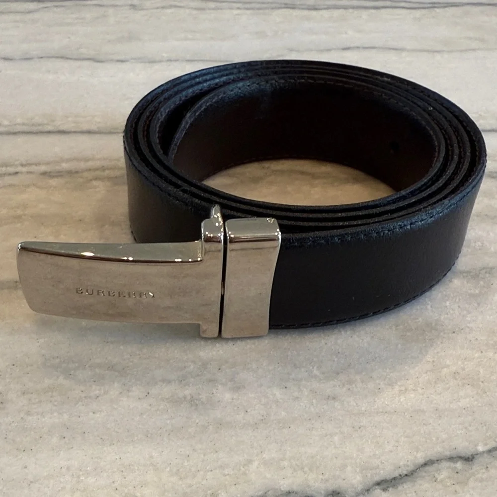 Burberry Black Belt with Silver Clasp Size 42